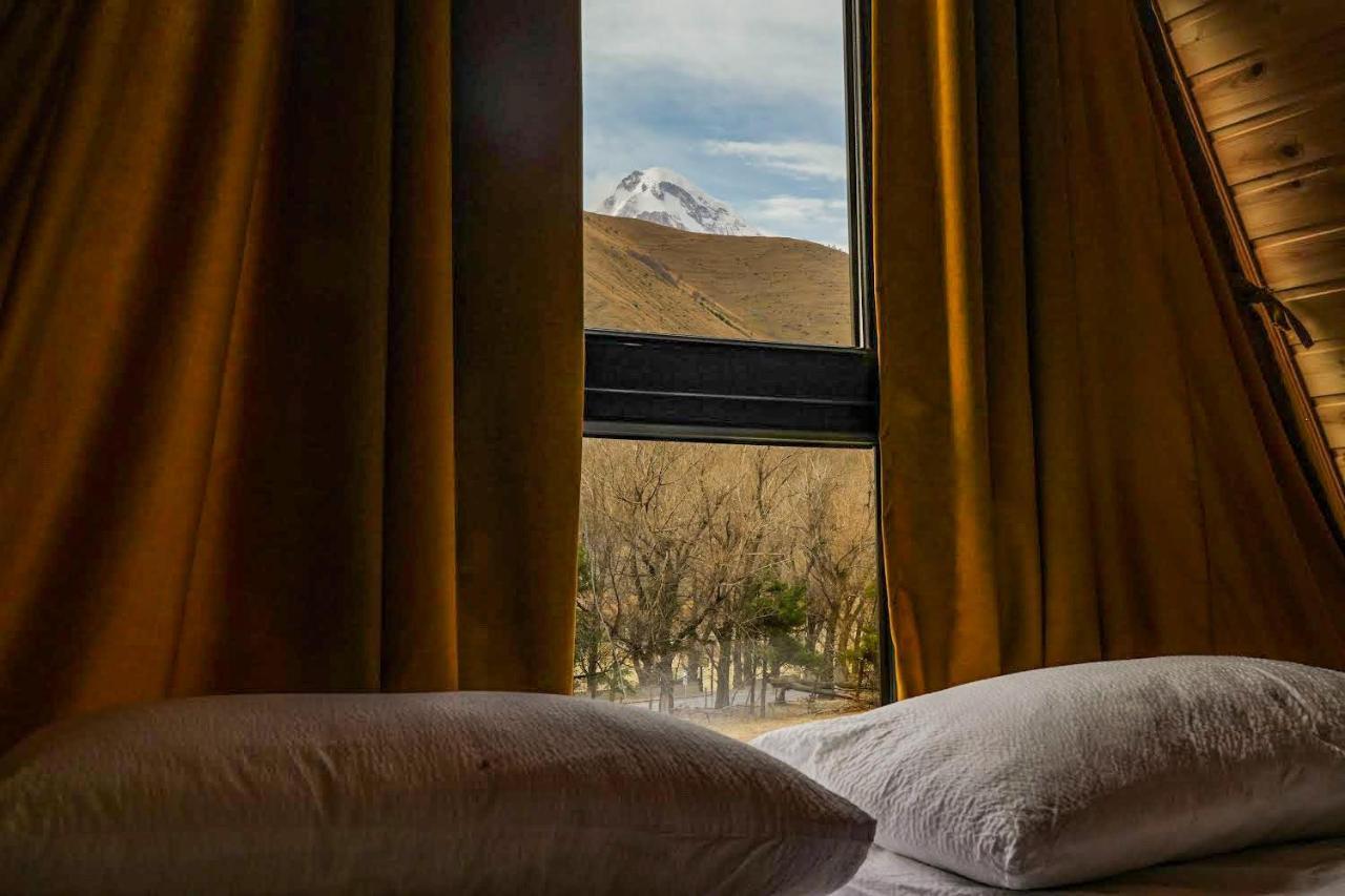 Savalley Kazbegi Esterno foto
